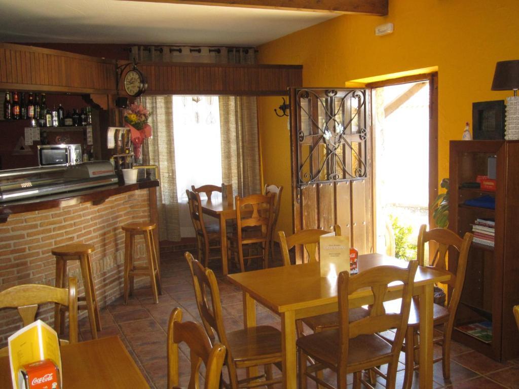 Hotel Rural La Dehesilla Barajas de Gredos Eksteriør bilde