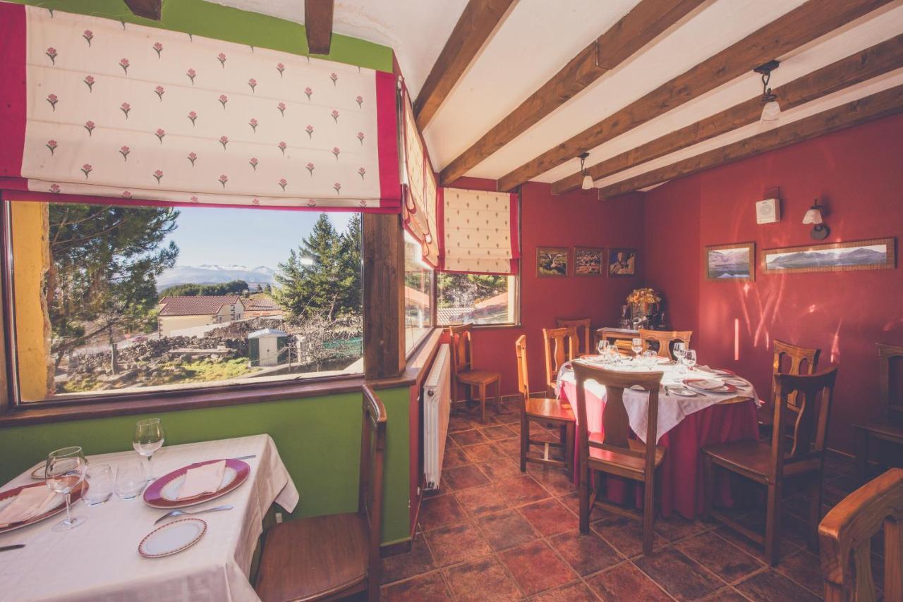 Hotel Rural La Dehesilla Barajas de Gredos Eksteriør bilde